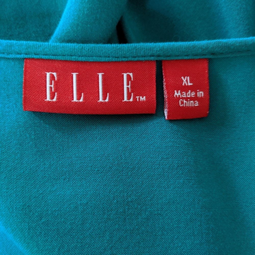 Elle Ruffled Top - Picture 3 of 4